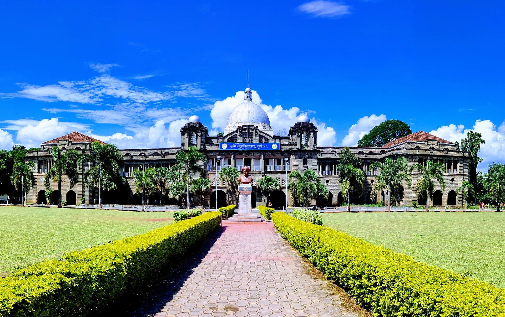 What College Actually Costs in Maharashtra: Govt vs Private — image 1 of 1