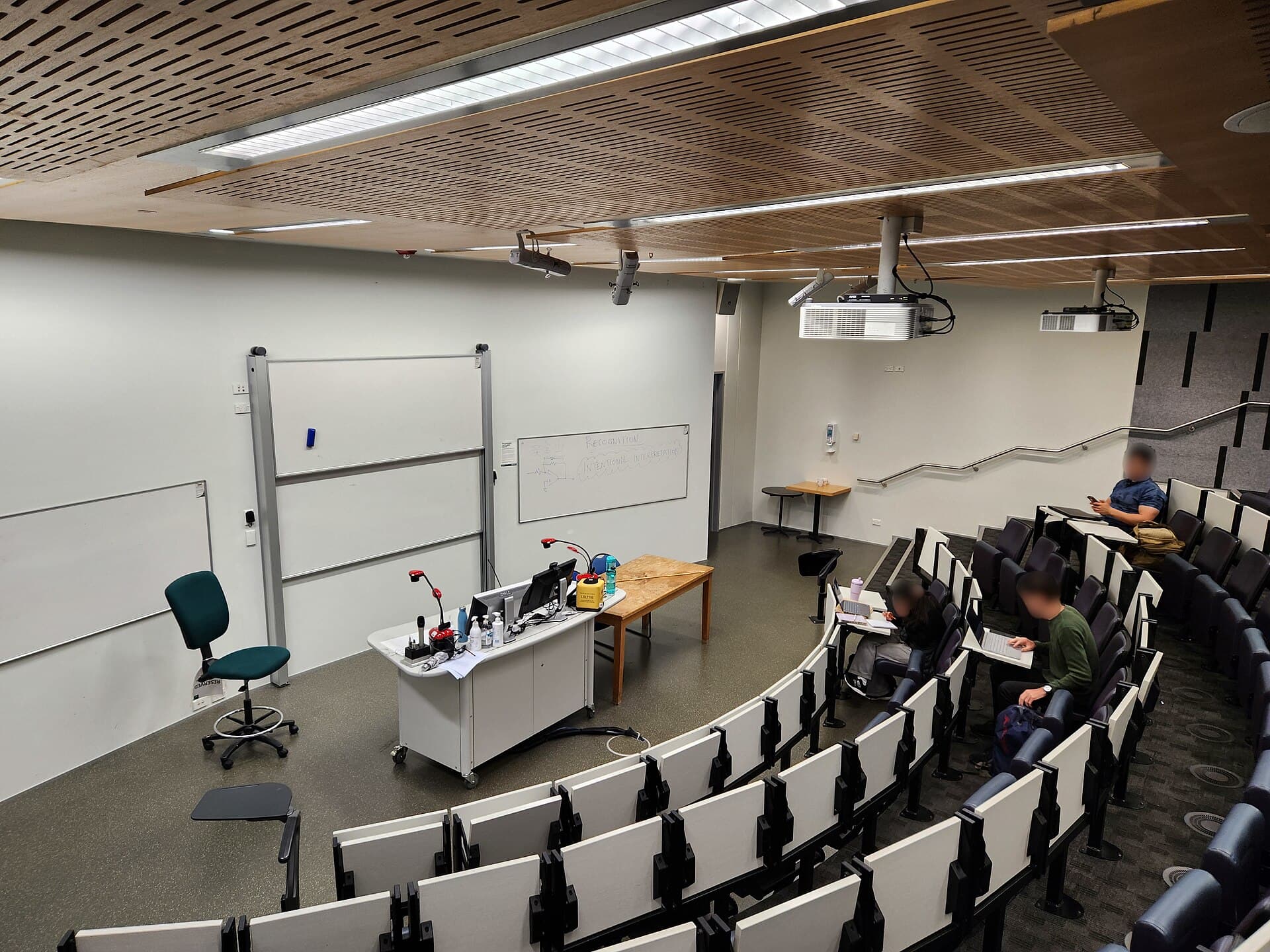 New Zealand admission requirements: grades, tests and intakes — image 1 of 1